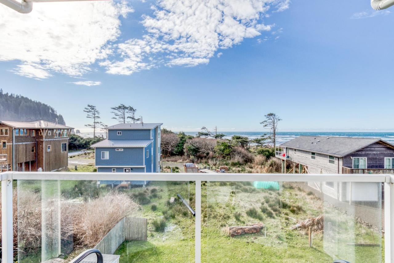 Four bedroom holiday home 