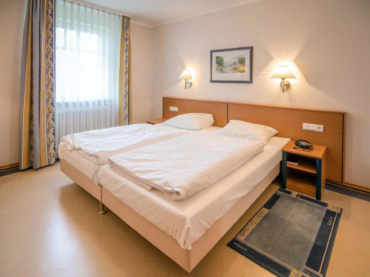 Dünenpark Binz - Komfort Ferienwohnung mit 1 Schlafzimmer und Balkon im Obergeschoss 106 - B&B Ostseebad Binz