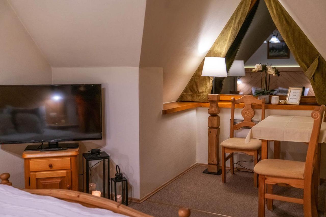 Doppelzimmer mit Balkon