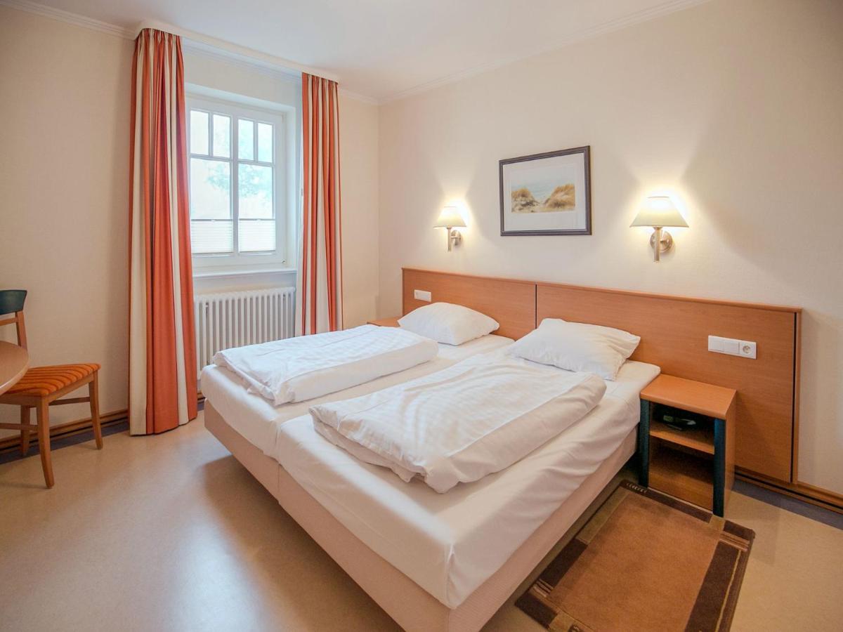 Dünenpark Binz - Komfort Ferienwohnung mit 1 Schlafzimmer und Terrasse im Erdgeschoss 286 - Chambres d'hôtes Ostseebad Binz