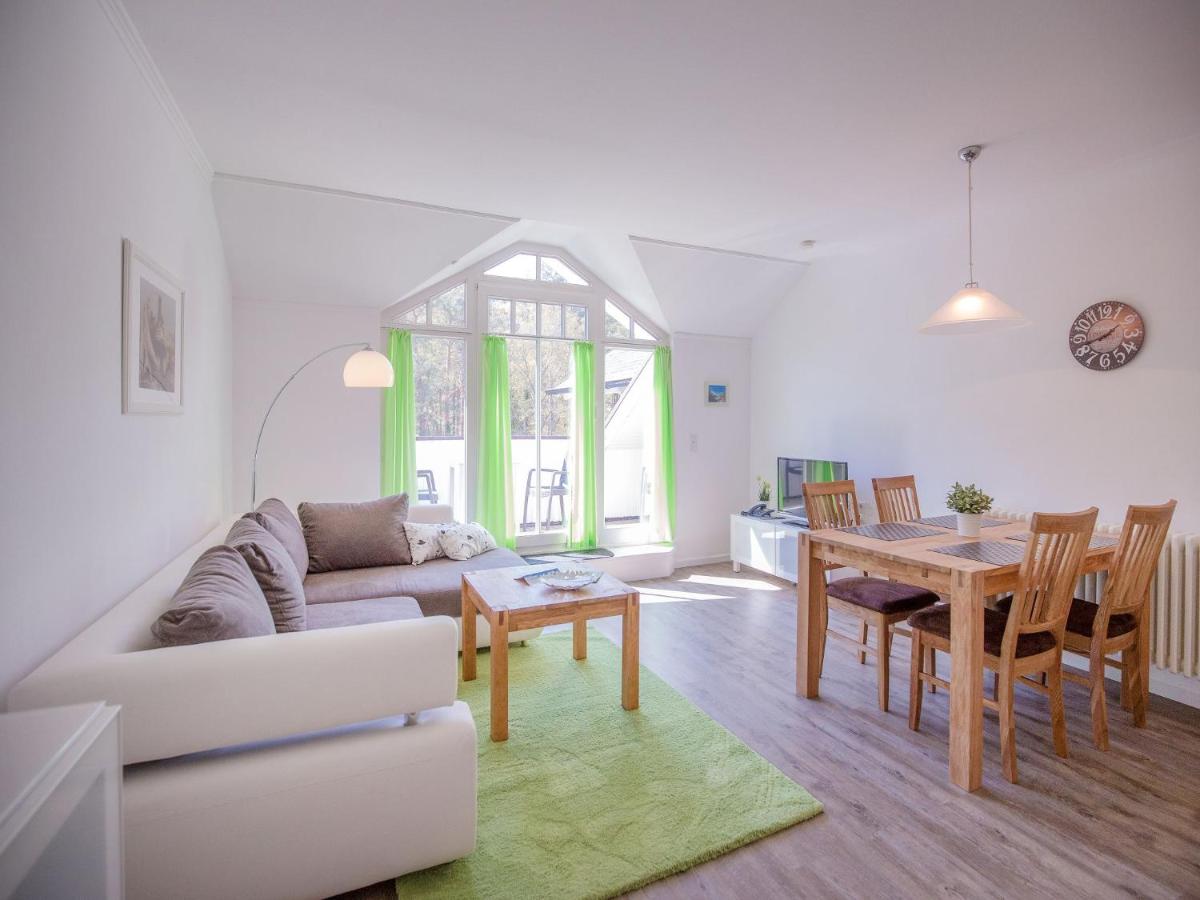 Dünenpark Binz - Komfortplus Ferienwohnung mit 1 Schlafzimmer und Balkon im Dachgeschoss 295 - Bed and Breakfast Ostseebad Binz