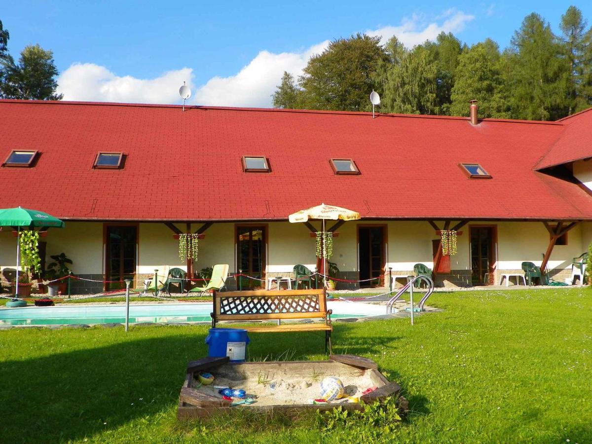 Apartments in Desna - Isergebirge 1786 - B&B Šumburk nad Desnou