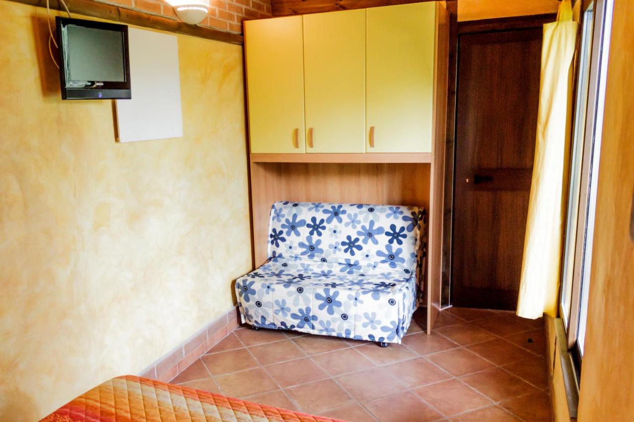 One-Bedroom Apartment with Garden View