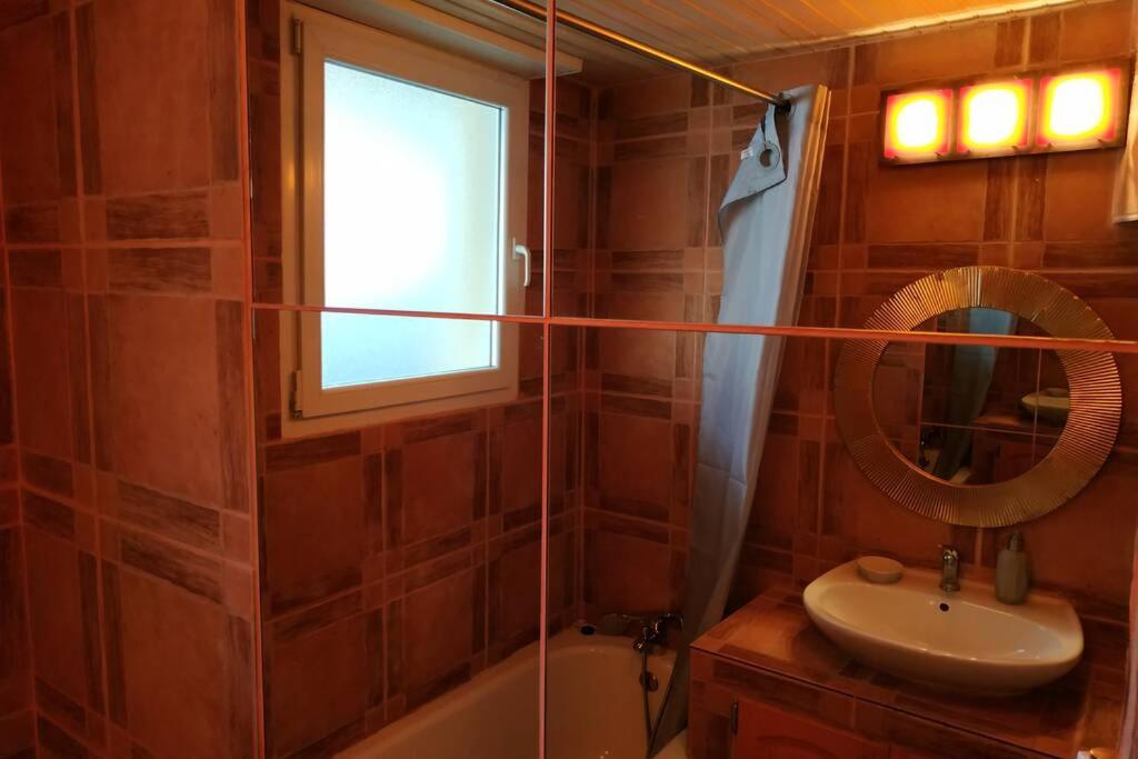 Appartamento con 2 Camere da Letto
