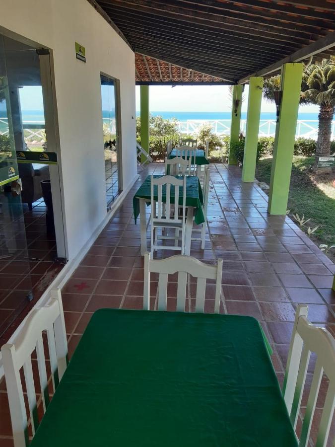 Pousada Portal dos Coqueirais - Bed and Breakfast