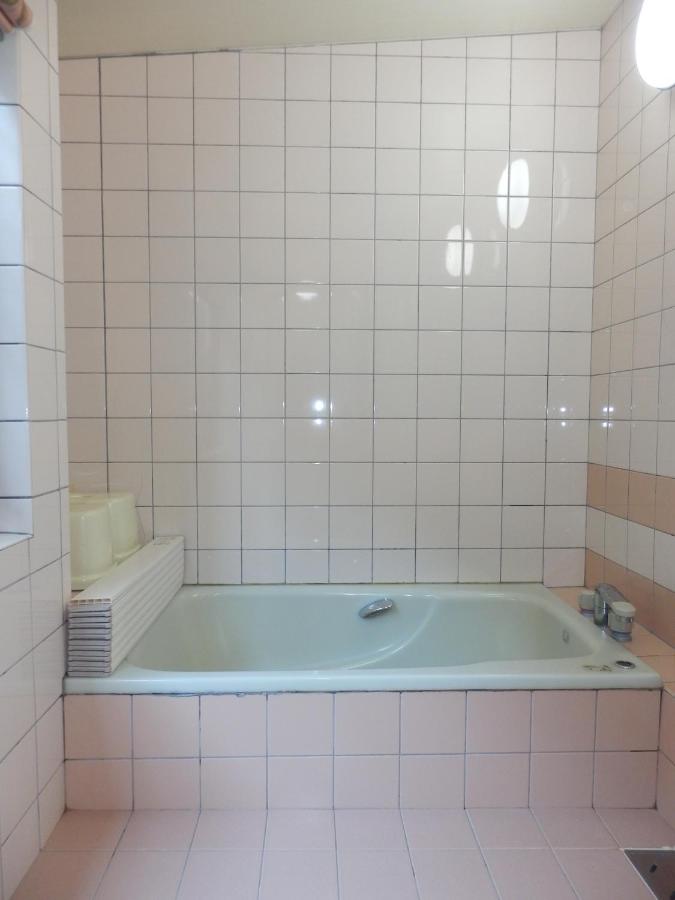 Japanisches Zweibettzimmer