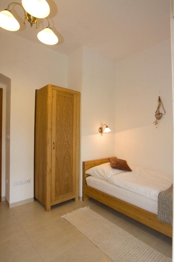 Twin Room with Bathroom