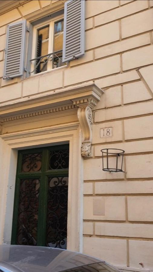Pantheon Luxury Suite Rome Historic Center - B&B
