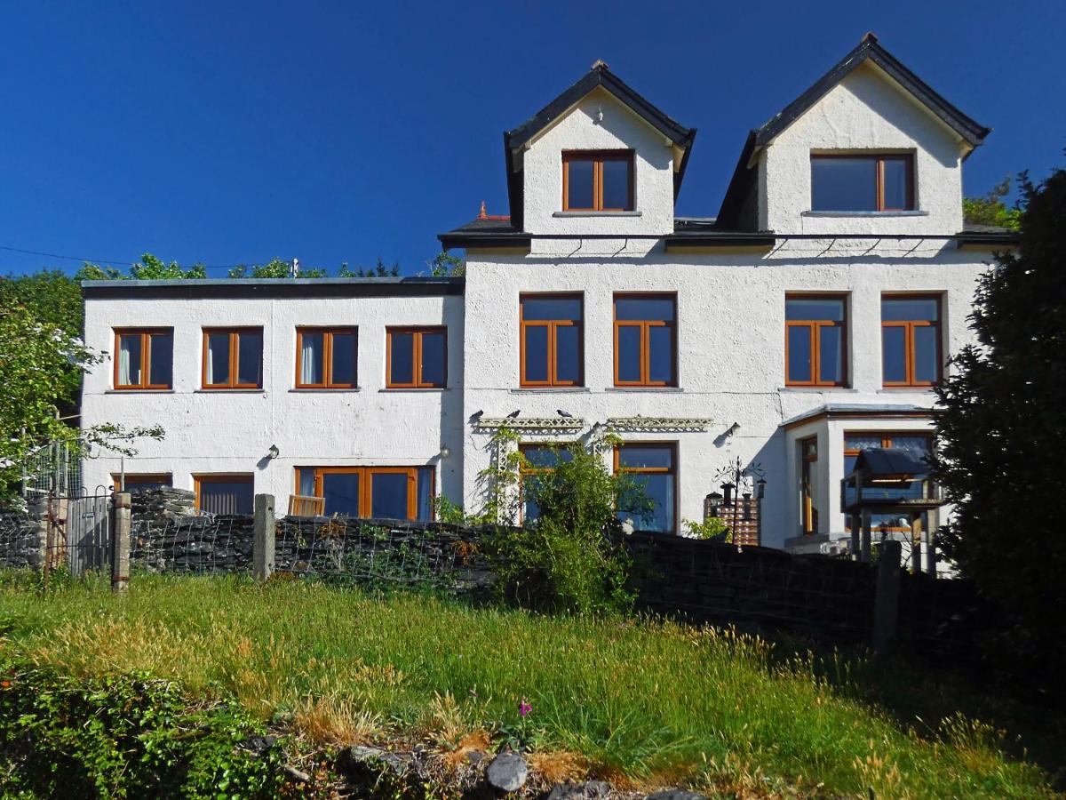 B&B Barmouth - Bryn Melyn Apartments - Bed and Breakfast Barmouth