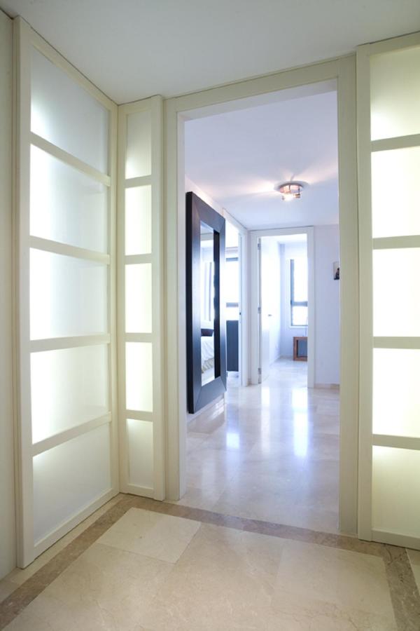 Appartamento con 4 Camere da Letto e Vista Mare - 10° Piano