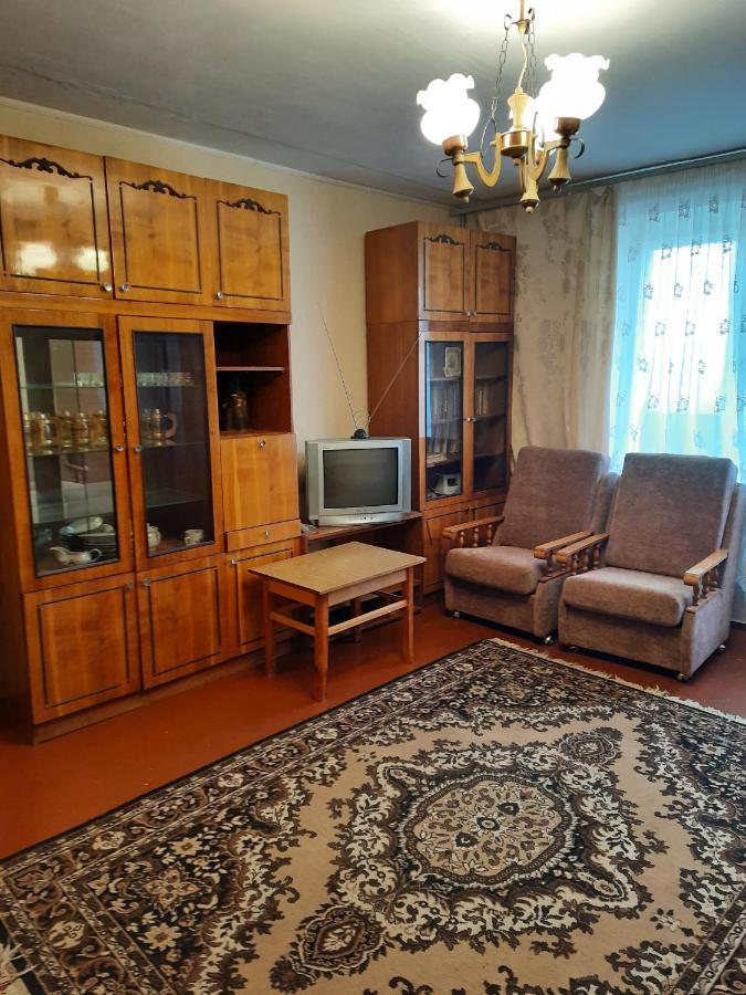 B&B Chernihiv - Эконом вариант - спальный район - Bed and Breakfast Chernihiv