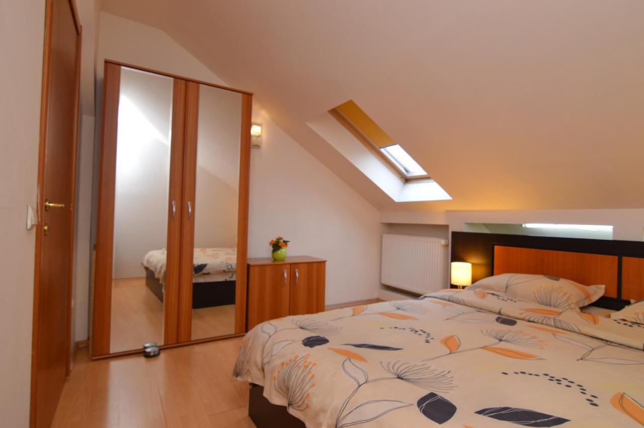 Suite Mansardée 