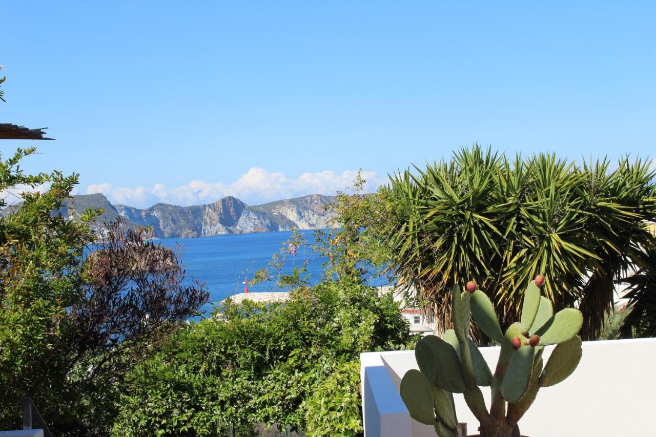Agenzia Isotur Villa Olimpia - B&B
