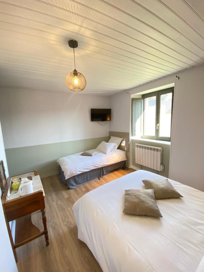 Triple Room with Garden View