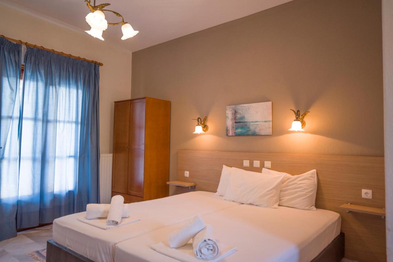 Triple Room with Sea View