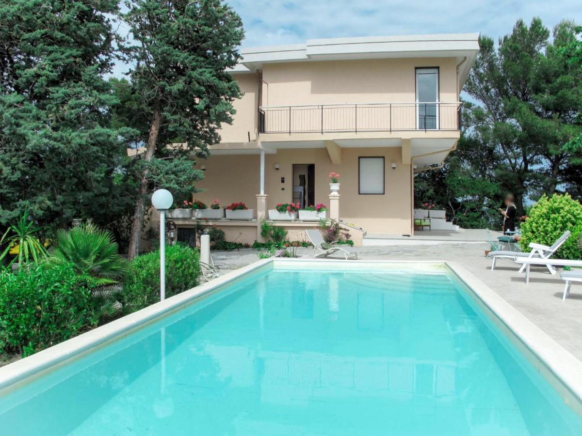 B&B Civezza - Holiday Home Villa Jose - PGI212 by Interhome - Bed and Breakfast Civezza