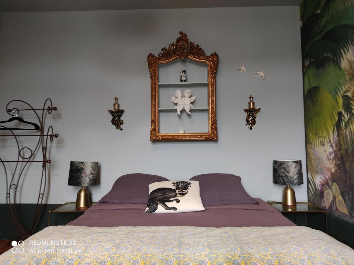 Deluxe Double Room with Shower