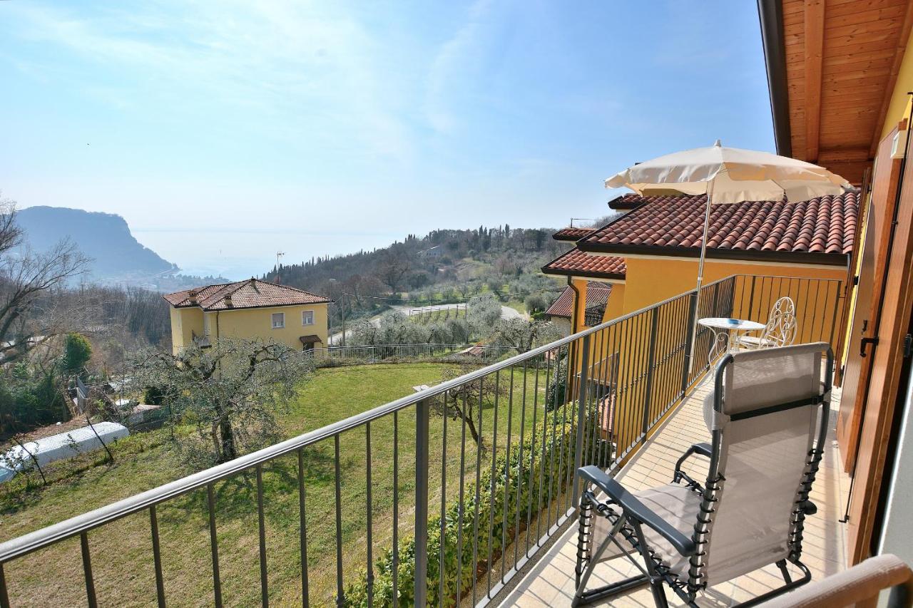 B&B Costermano - Blue Apartment in Marciaga di Costermano - Bed and Breakfast Costermano