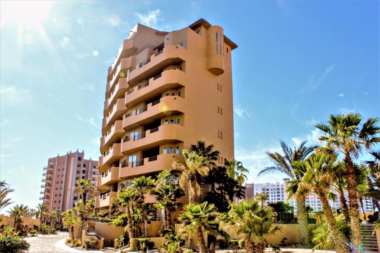 Bella Sirena 305-A - Elegant Oceanview Condo on Beachfront Resort - B&B