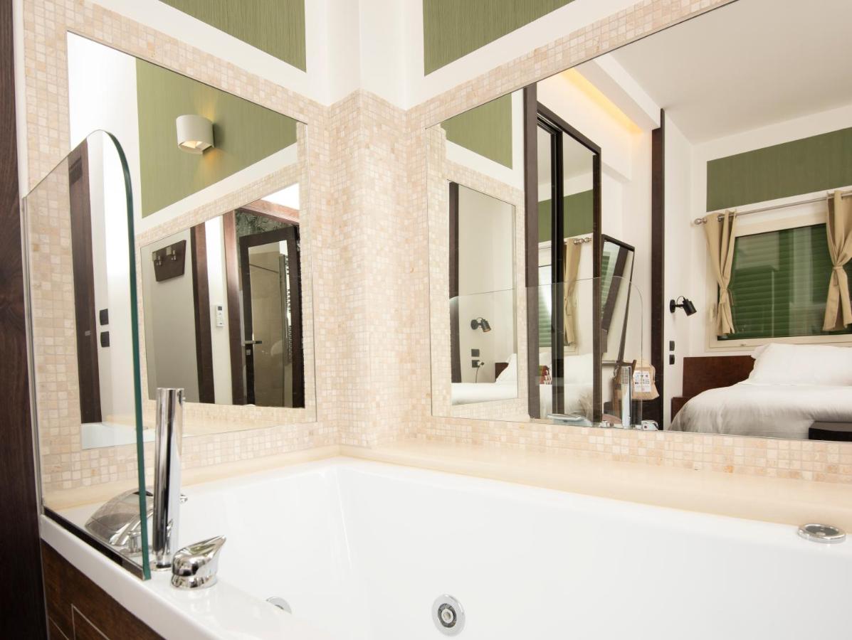Double Room with Spa Bath
