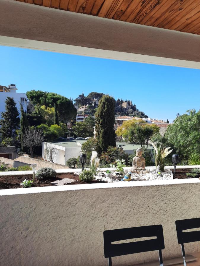 Mon petit Paradis, Cassis centre Apt 90 m2, 200 m Mer, terr plein sud, clim park privé - Ferienwohnung