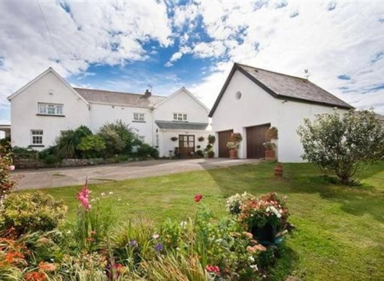 B&B Gileston - 1-Bed Cottage on Coastal Pathway in South Wales - Bed and Breakfast Gileston