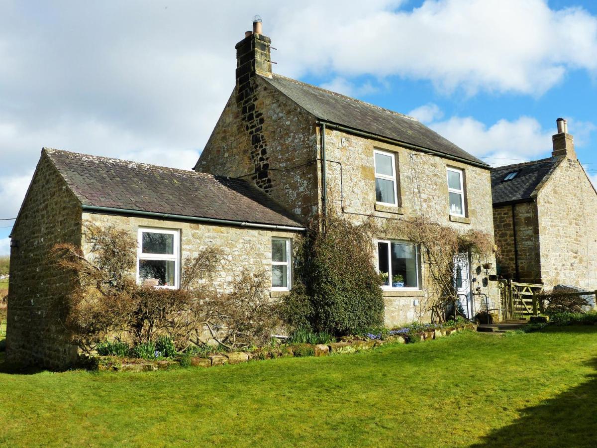 Roman Cottage - - Hadrian's Wall dark sky outpost. - B&B Newcastle upon Tyne
