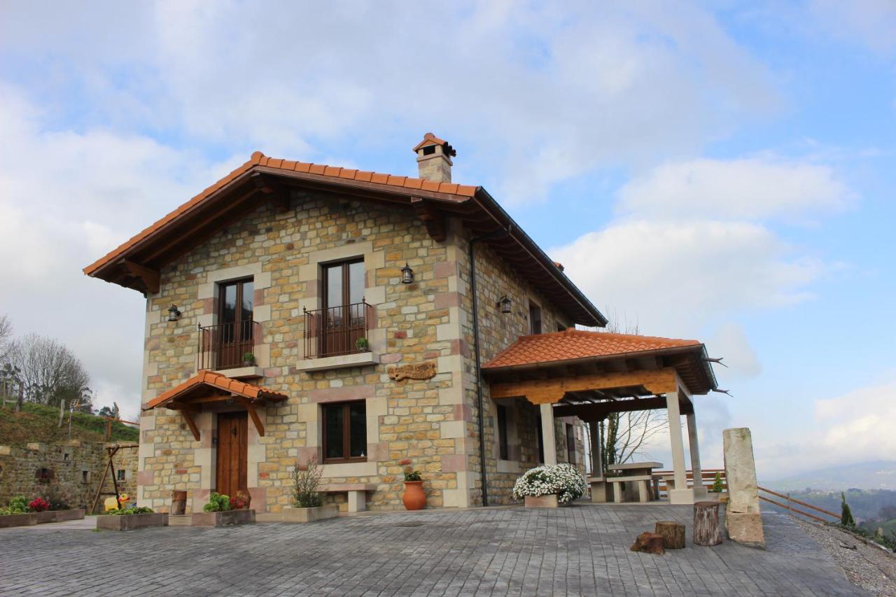 CABAÑA DE LA ABUELA DE SELAYA - B&B