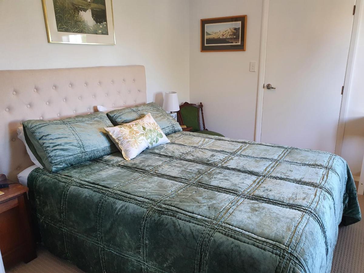 Queen Room - Porch Access