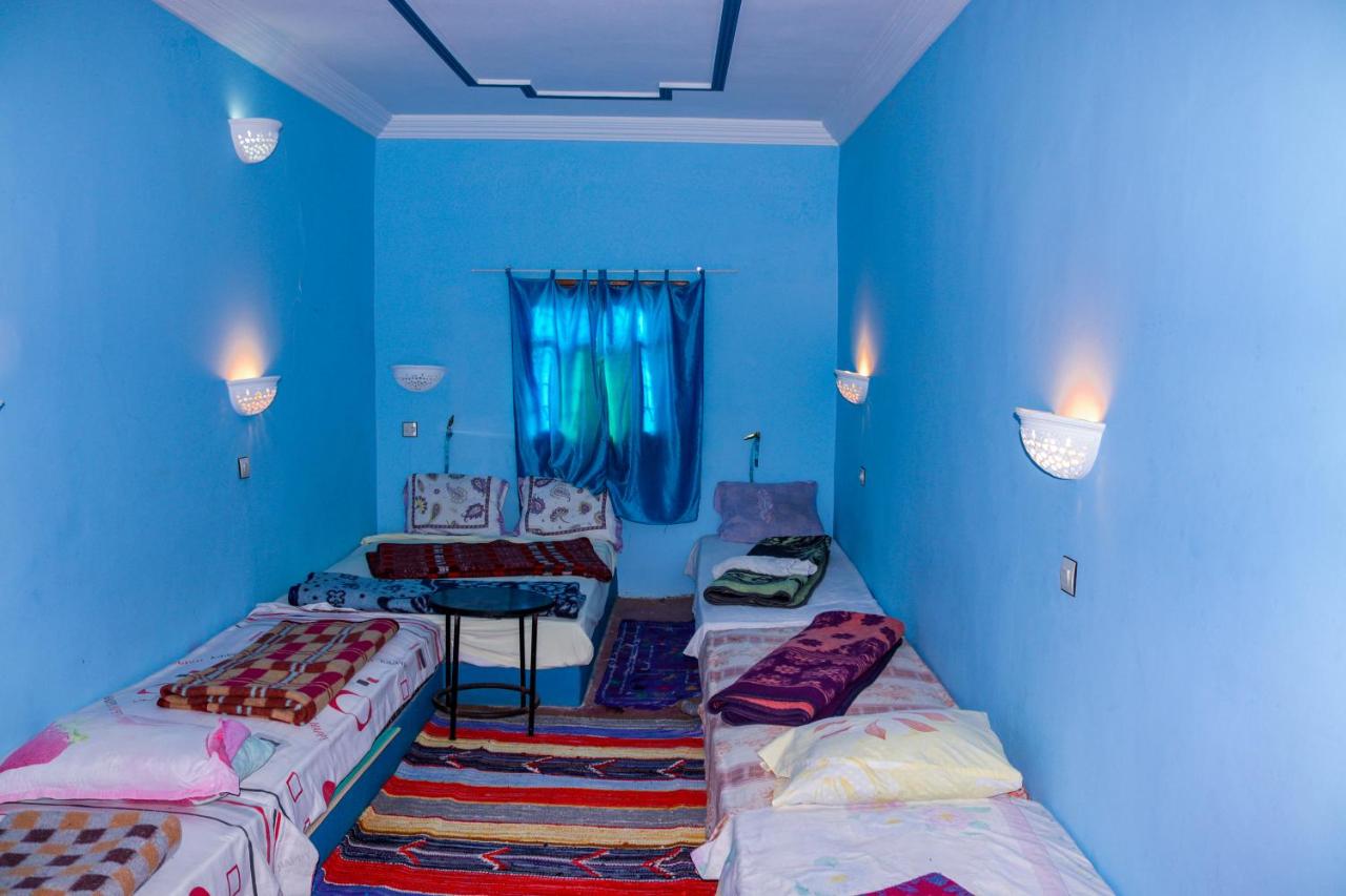 Camera Tripla Standard