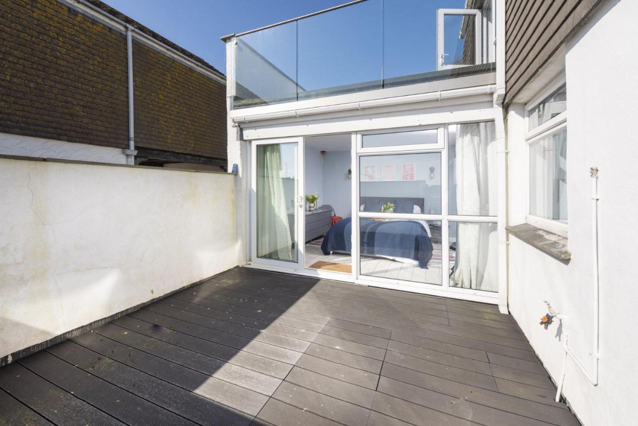 Mousehole View - Pet Friendly - Sea Views - Free Parking & WiFi - Ferienwohnung Mousehole