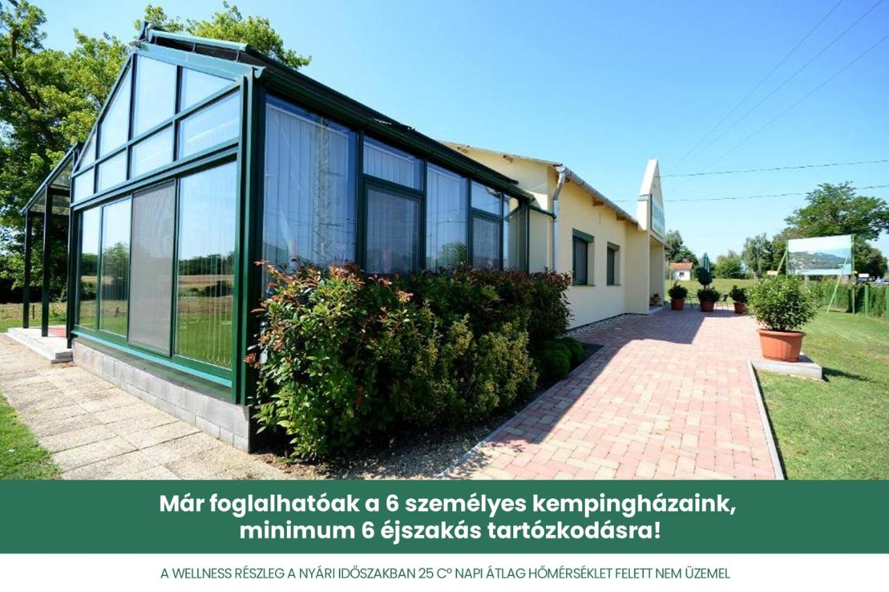 B&B Balatonszárszó - Szárszó Panzió - Bed and Breakfast Balatonszárszó