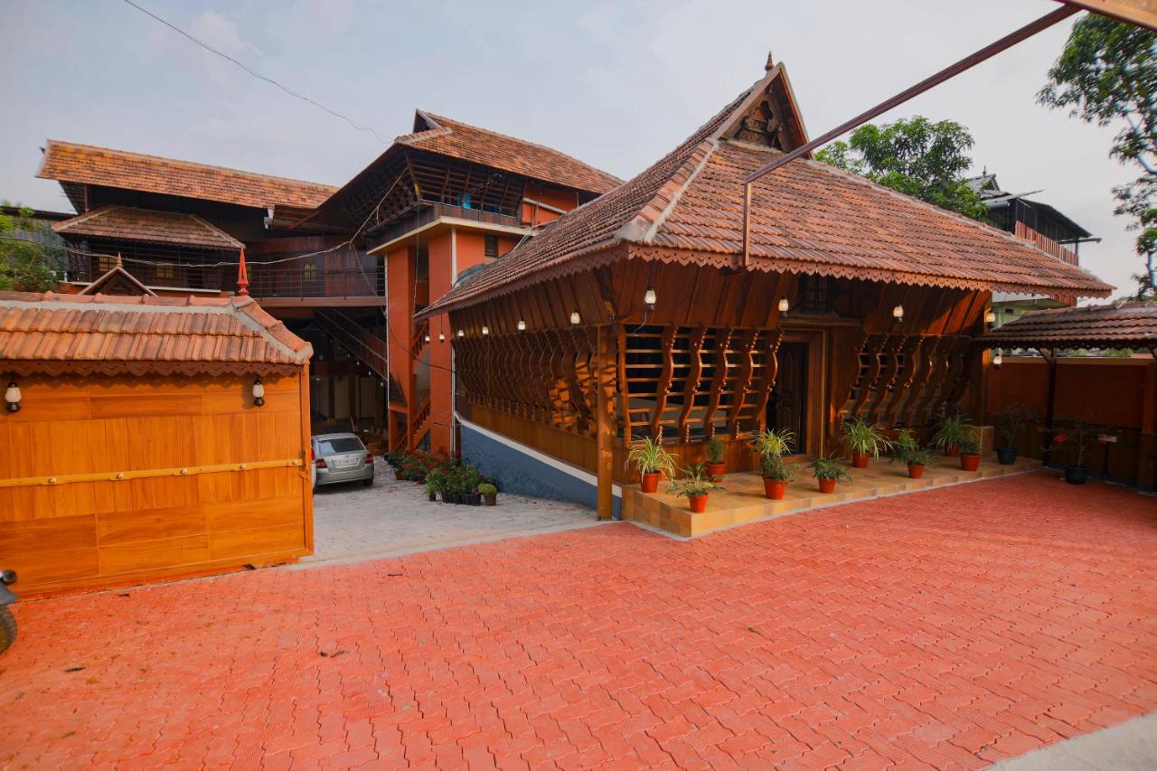 B&B Kottayam - JK Lodge - Bed and Breakfast Kottayam