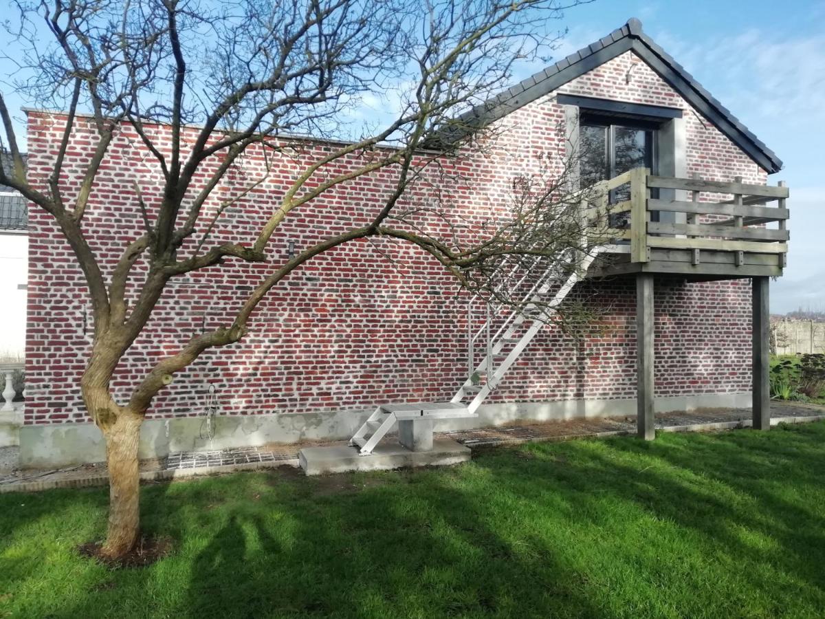 Etage à la ferme avec piscine intérieure privative, selon date - Chambres d’hôtes