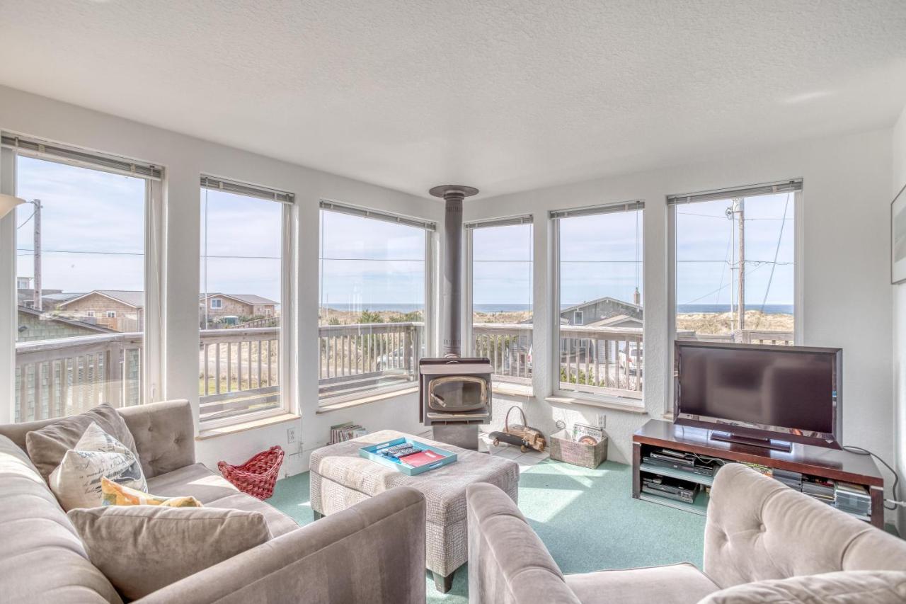 1058 Beach MCA 59 - Meredith Lodging - B&B