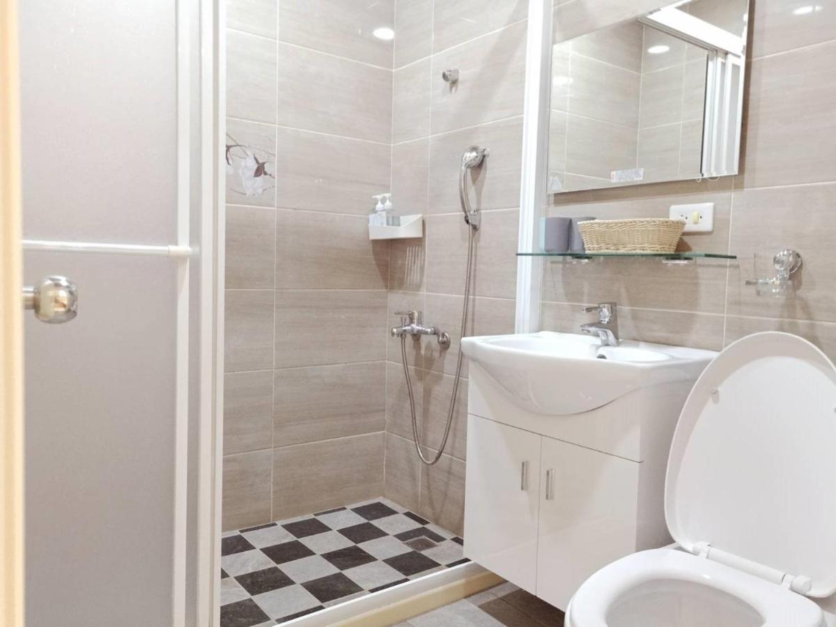 Camera Doppia con Letti Singoli con Bagno Privato 
