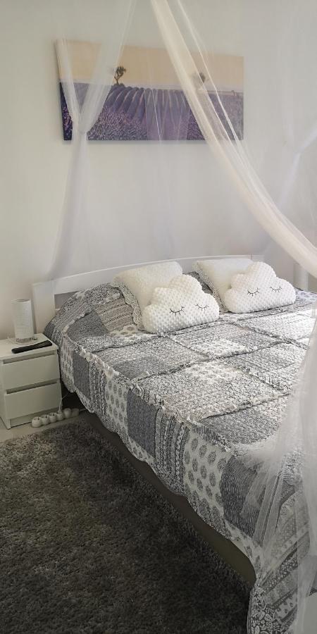 Diamond Apartment - B&B Târgu Mureş