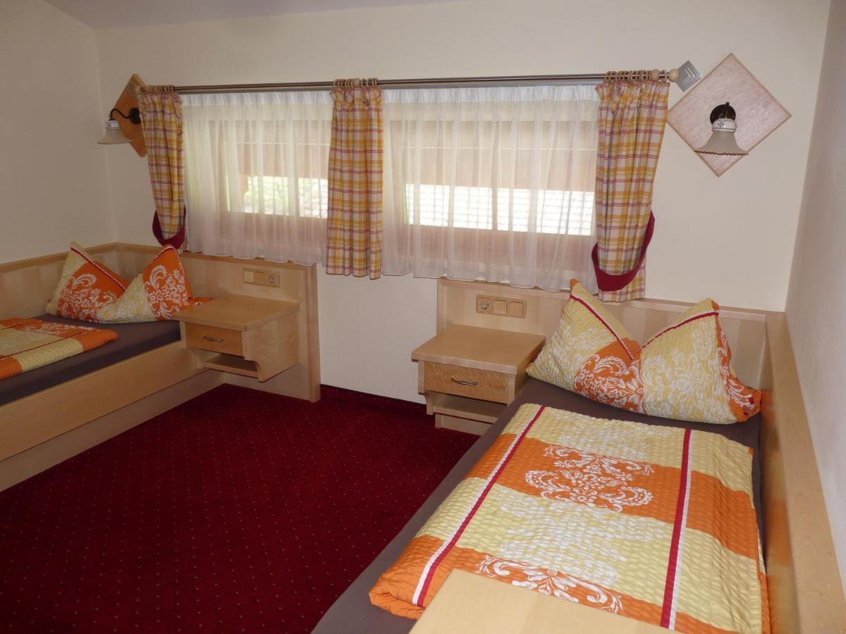 Appartamento con 2 Camere da Letto e Balcone