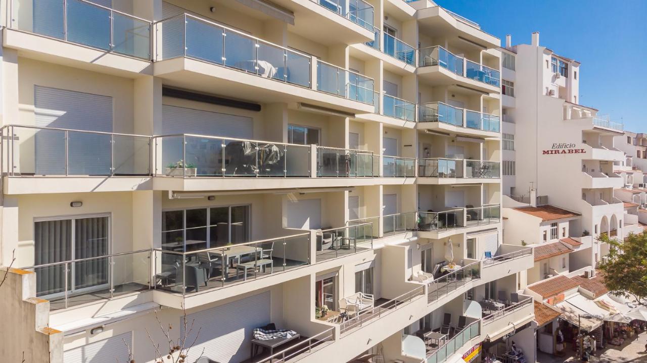 Histórical City Center Penthouse Albufeira - B&B
