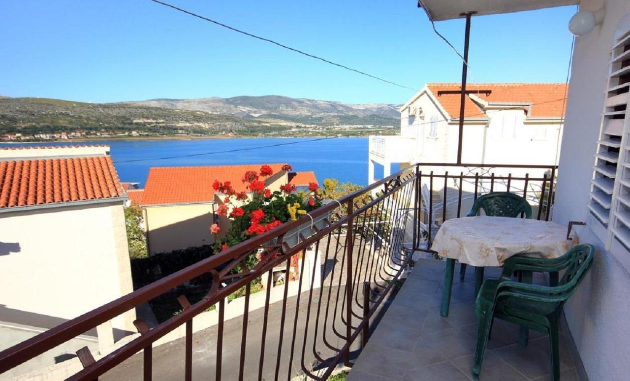 B&B Trogir - Apartments Doktor - sea view - Bed and Breakfast Trogir