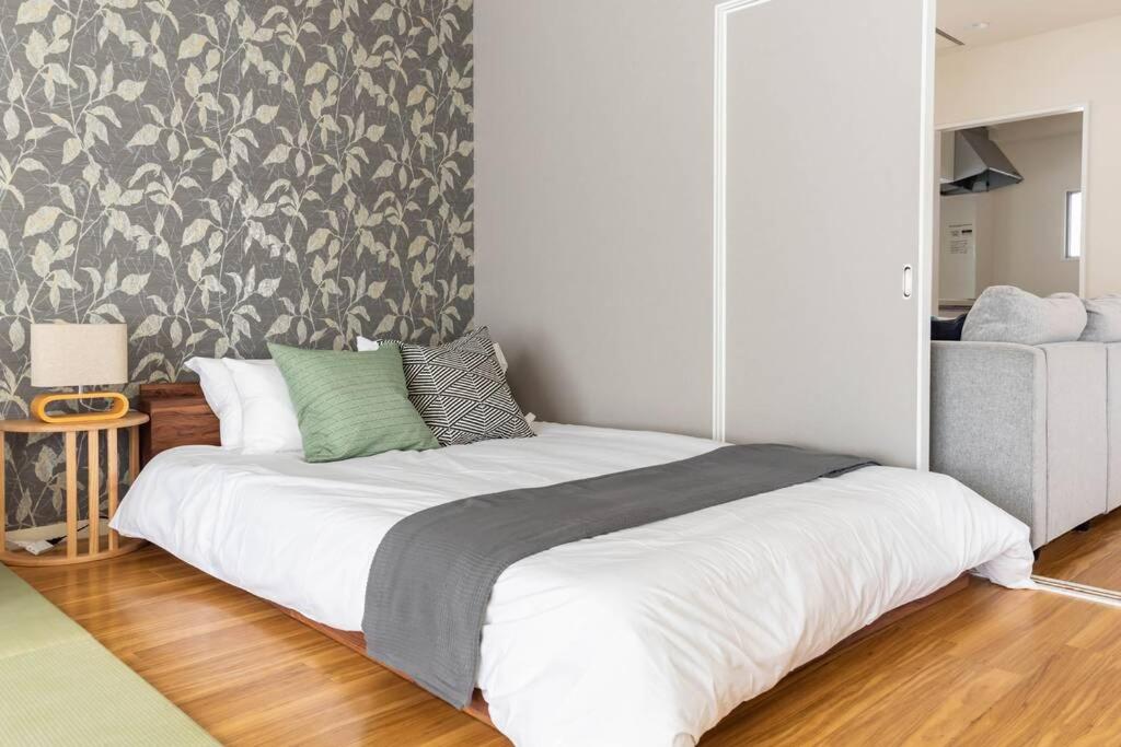 Mido Elphan Building 8 - Bed and Breakfast Osaka