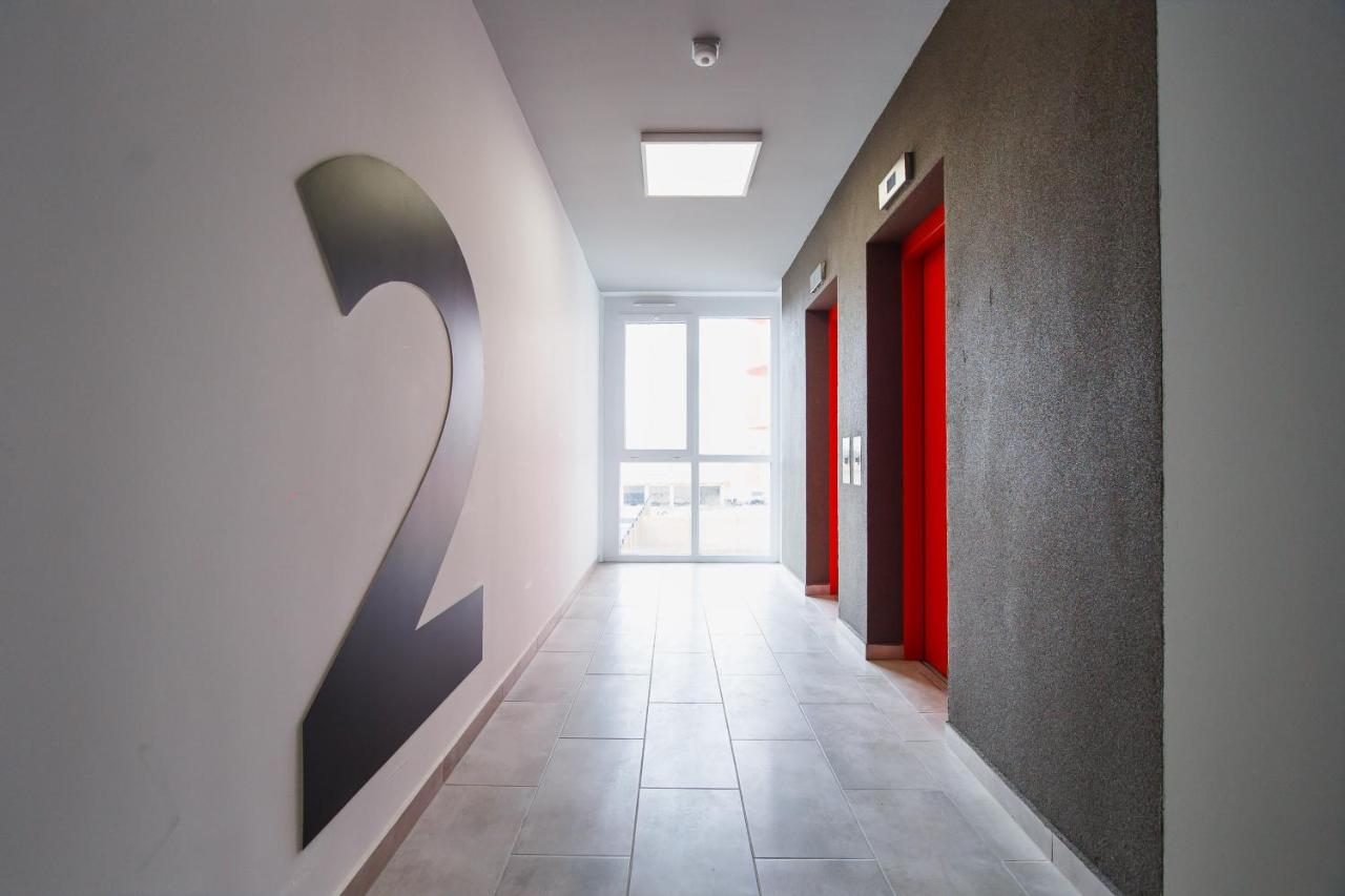 Azur Paradise near City Center - B&B Oradea