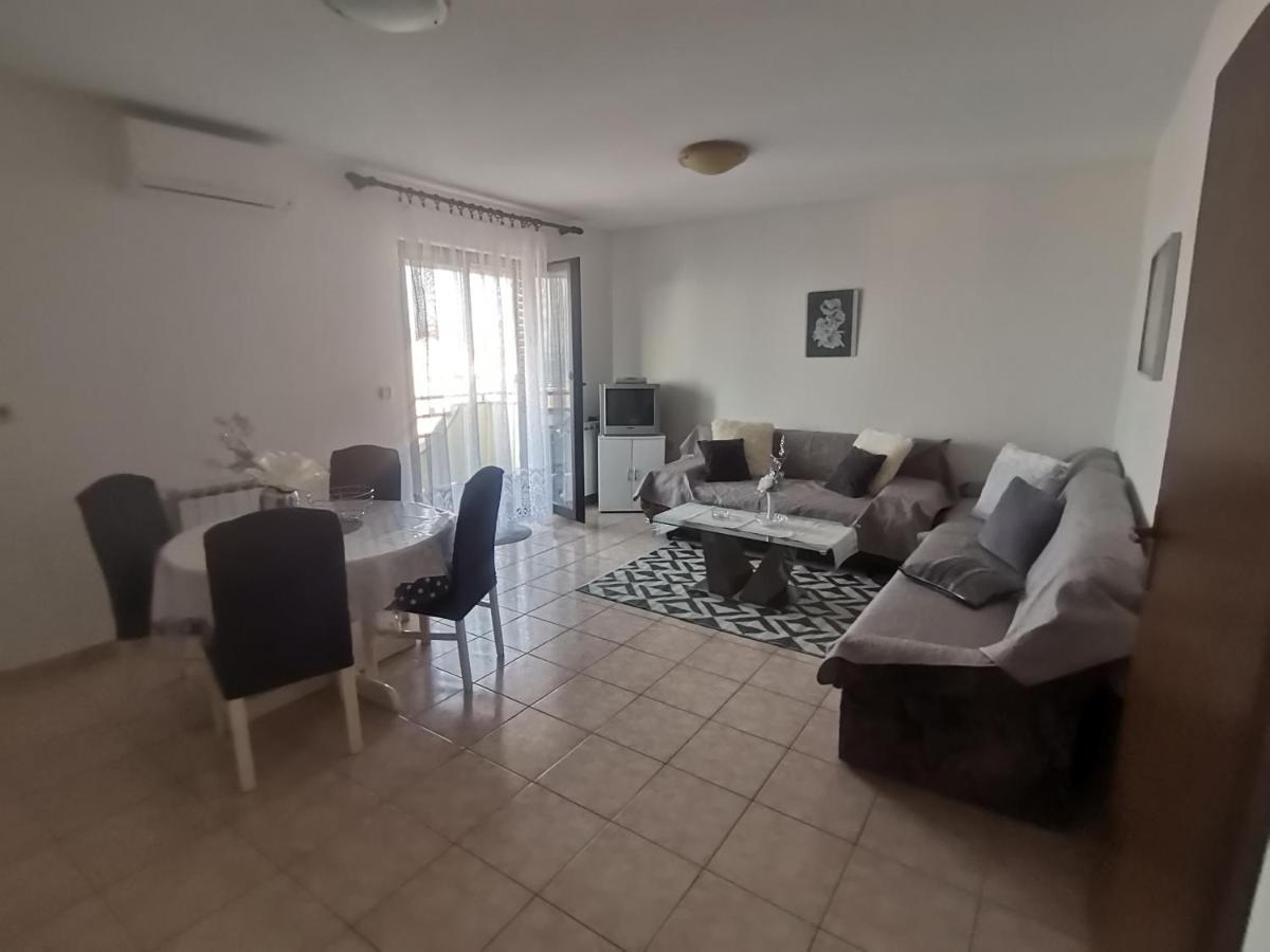 Apartments Petrica - Chambres d'hôtes Malinska