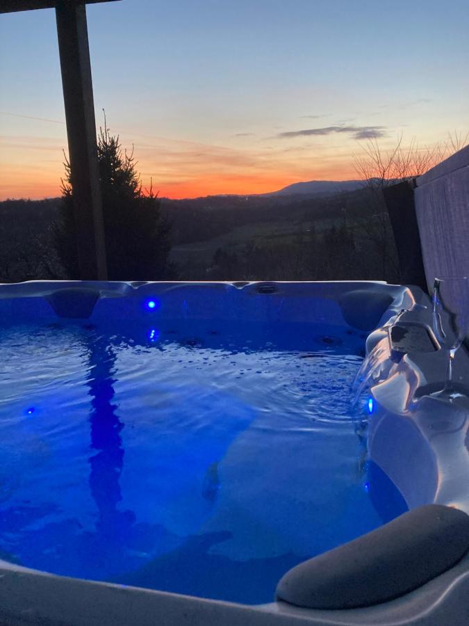 Peacefull family cottage - B&B Gornji Desinec