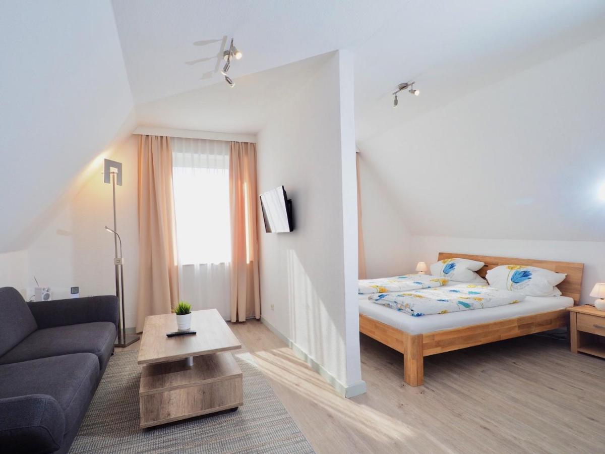 One-Bedroom Apartment 8 (2 Adults)