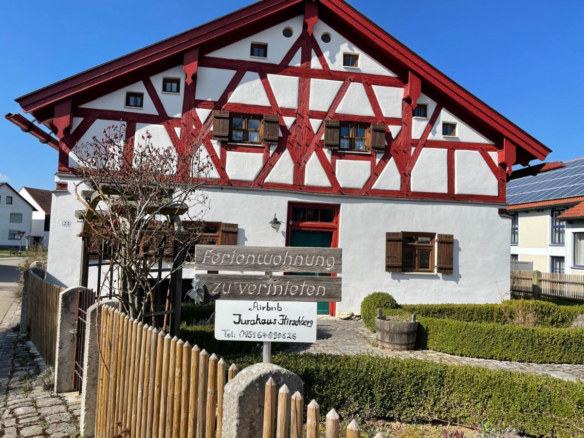 B&B Beilngries - Jurahaus Hirschberg EG Wohnung - Bed and Breakfast Beilngries