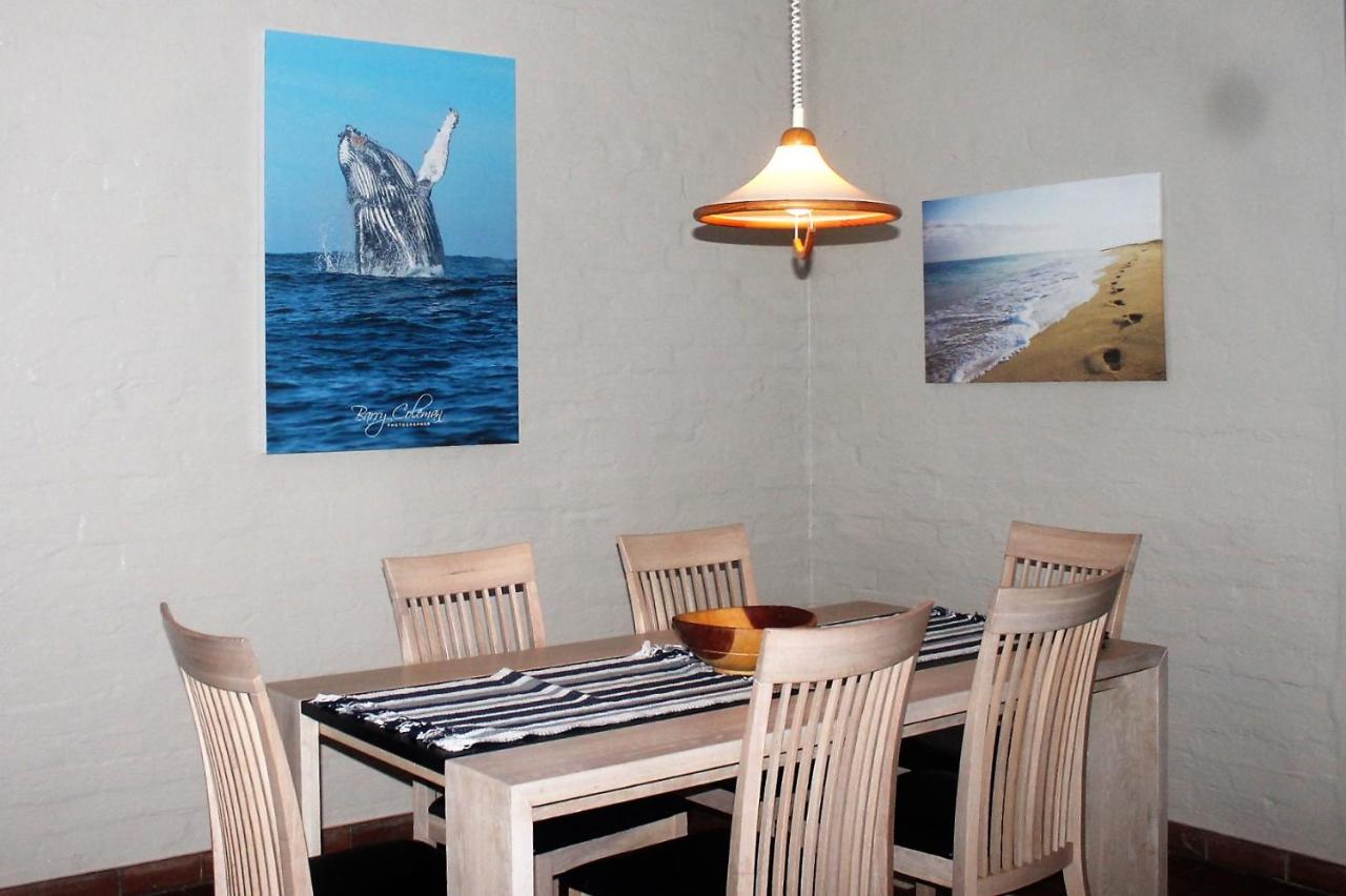 Dolphin View Self Catering - Chambres d’hôtes Scottburgh