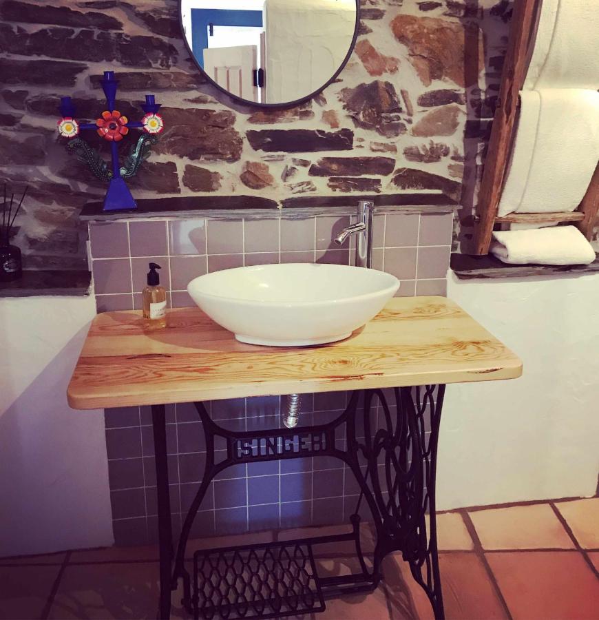 Deluxe Queen Suite