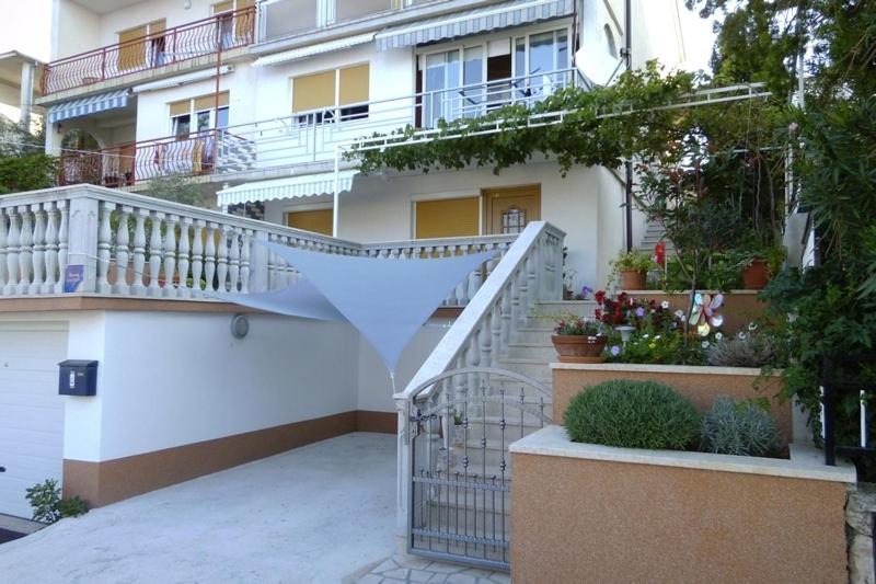 Apartment Dramalj (3322) - B&B
