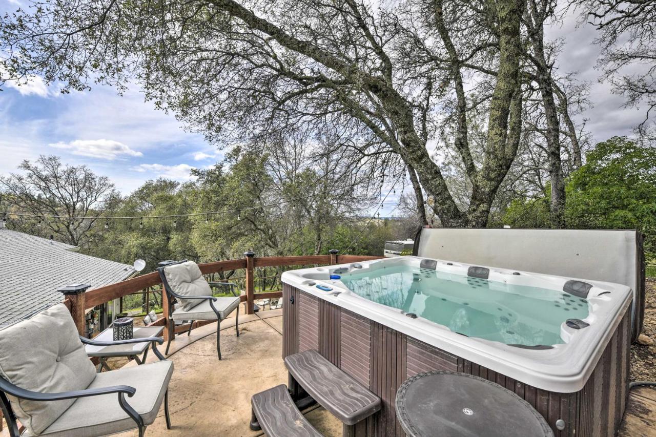 Shingle Springs Studio with Pool - Near Casino! - Bed and Breakfast Shingle Springs